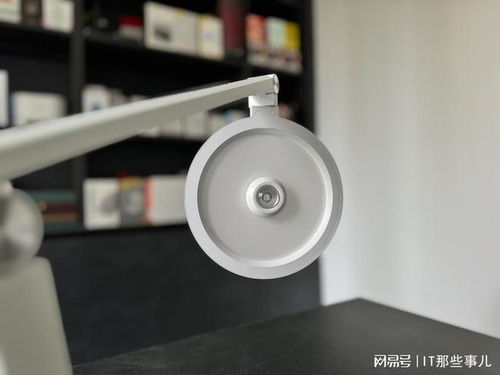 護(hù)眼更養(yǎng)眼 降低孩子近視的好產(chǎn)品 書(shū)客l2 pro護(hù)眼臺(tái)燈